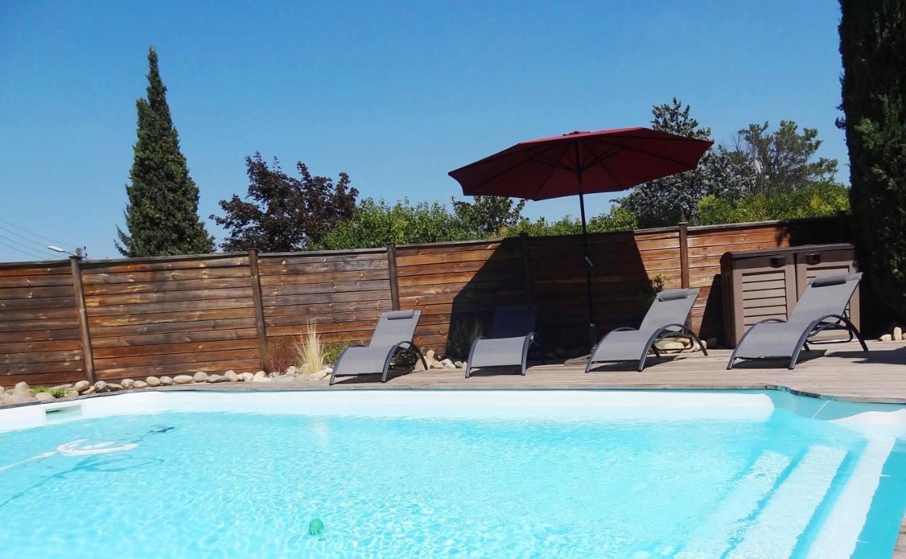 Villa Pont De L'Arc A Aix Avec Piscine Au Calme 92 M2 普罗旺斯地区艾克斯 外观 照片