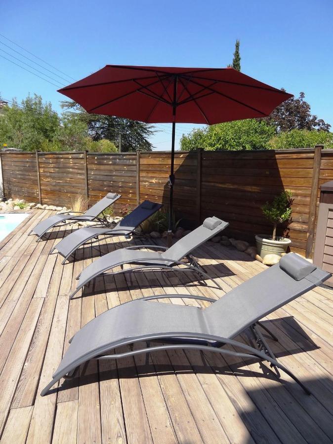 Villa Pont De L'Arc A Aix Avec Piscine Au Calme 92 M2 普罗旺斯地区艾克斯 外观 照片