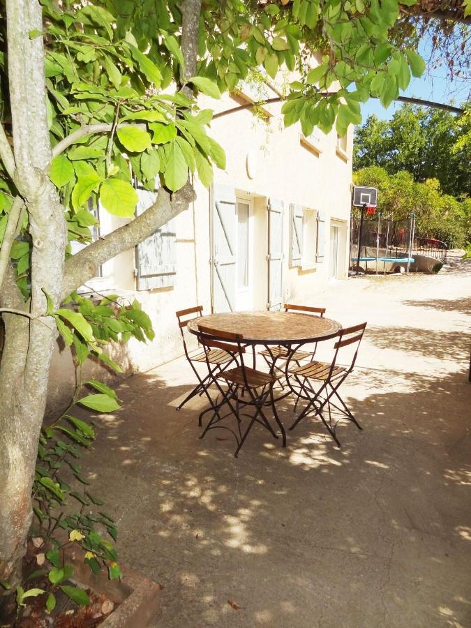 Villa Pont De L'Arc A Aix Avec Piscine Au Calme 92 M2 普罗旺斯地区艾克斯 外观 照片