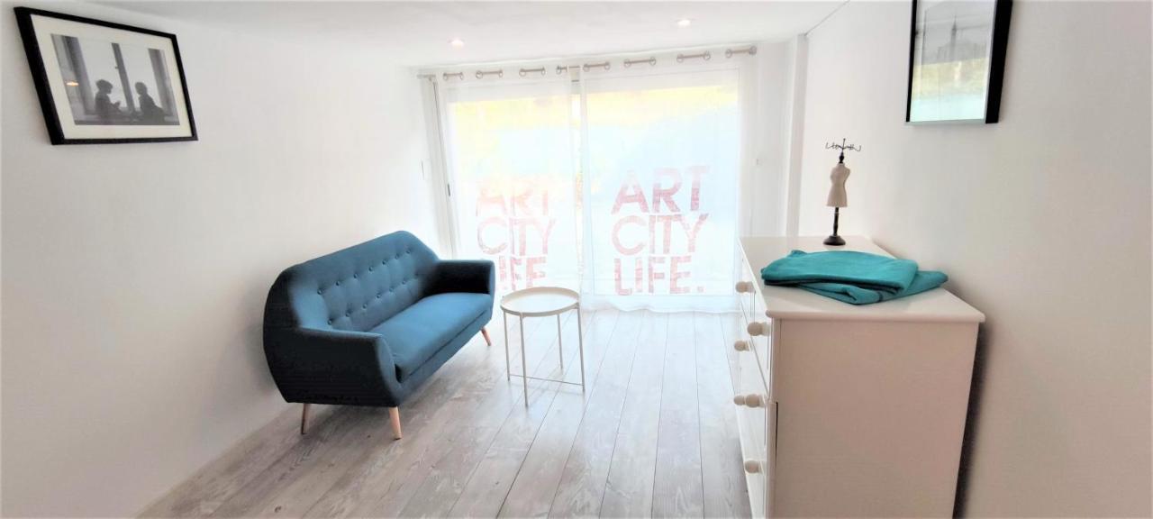 Villa Pont De L'Arc A Aix Avec Piscine Au Calme 92 M2 普罗旺斯地区艾克斯 外观 照片